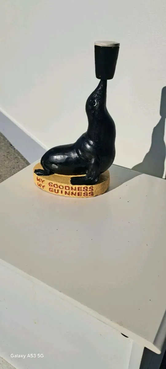 Large Guinness  seal - Image 1