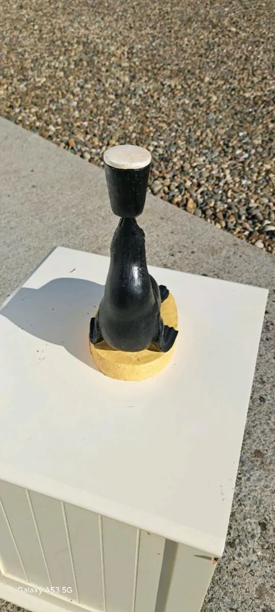 Large Guinness  seal - Image 3