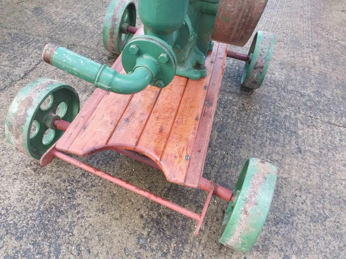 Antique Pump - Image 3