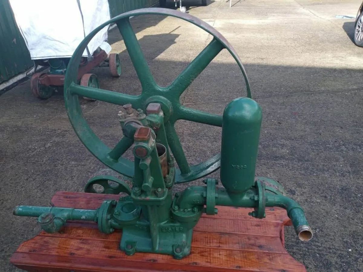 Antique Pump - Image 1