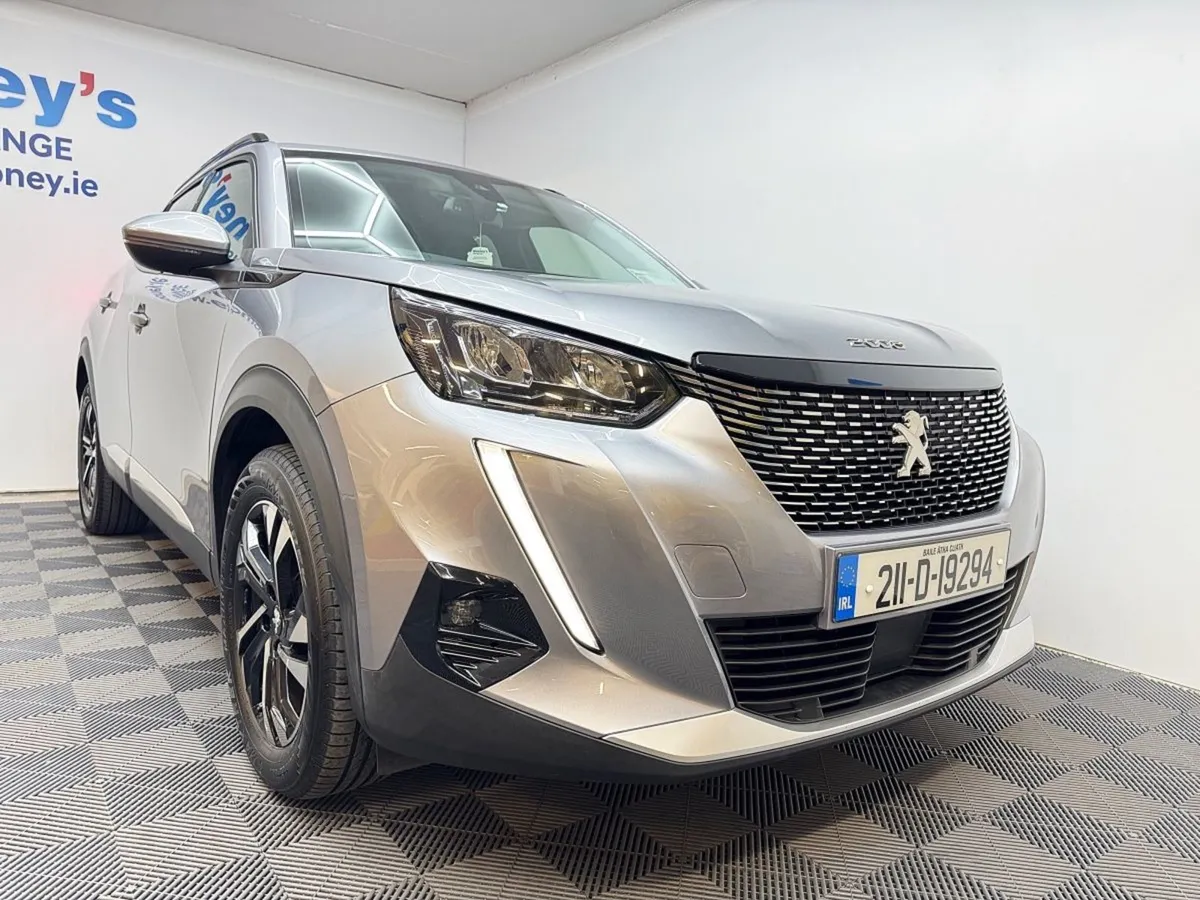 Peugeot 2008 1.2 Puretech 100bhp Allure - Image 3