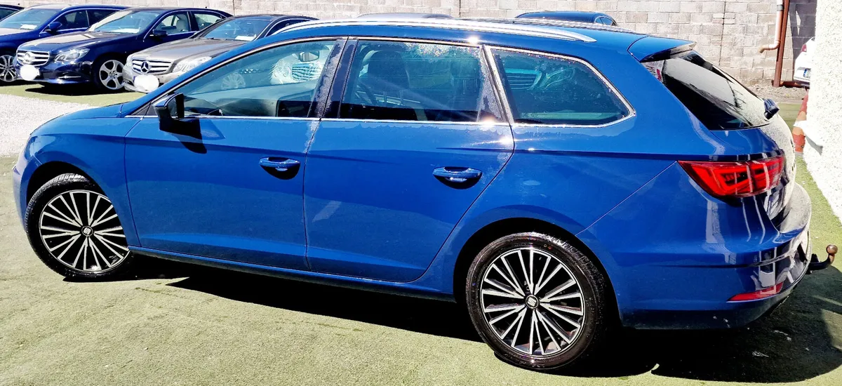 SEAT Leon XC AUTO HIGH SPEC NCT TAX ESTATE - Image 3