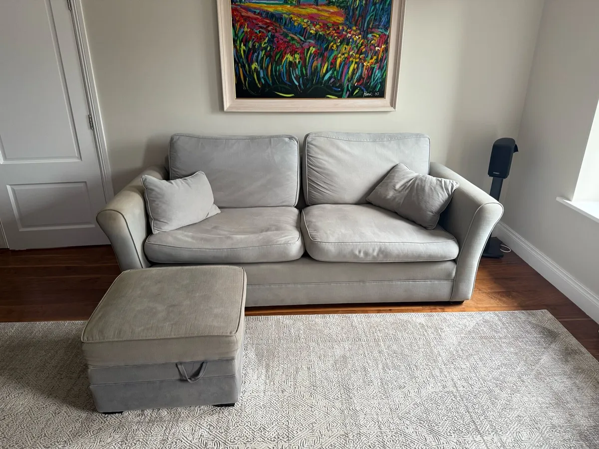 Couches - Image 1