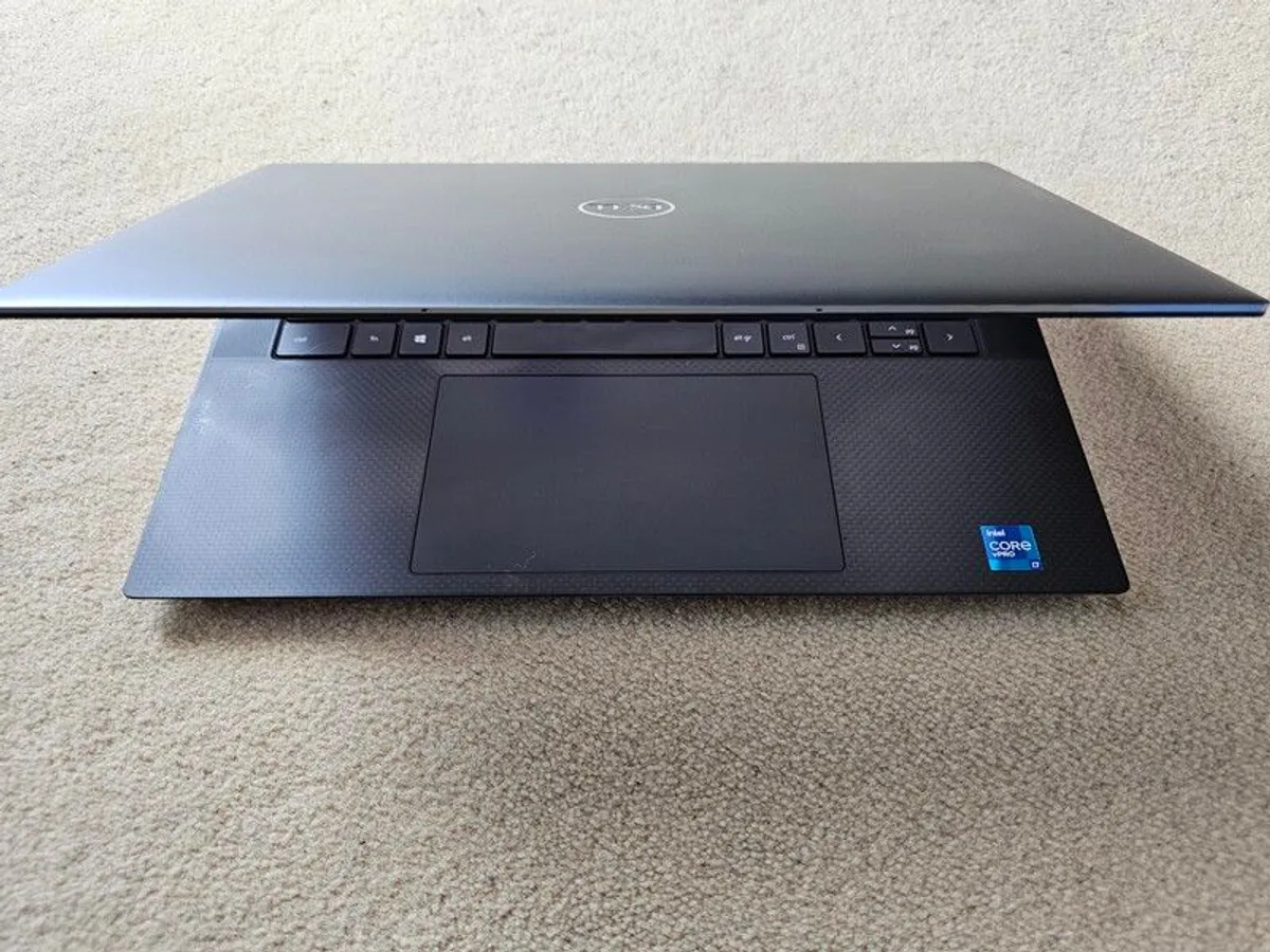 Dell Precision 5570 i7 15.6" UHD 4K Touchscreen 1TB NVMe M.2 SSD 32GB DDR5 RAM + warranty - Image 2