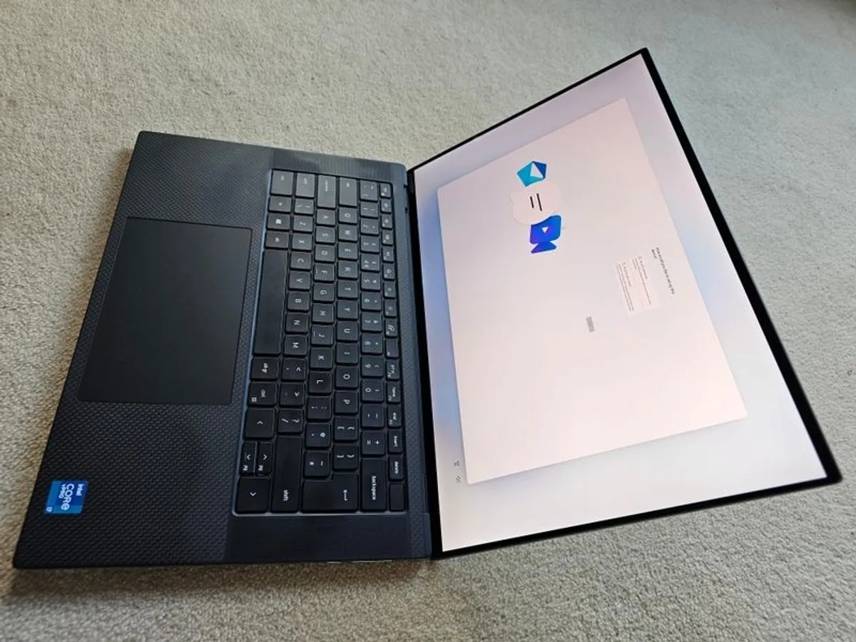 Dell Precision 5570 i7 15.6" UHD 4K Touchscreen 1TB NVMe M.2 SSD 32GB DDR5 RAM + warranty - Image 3