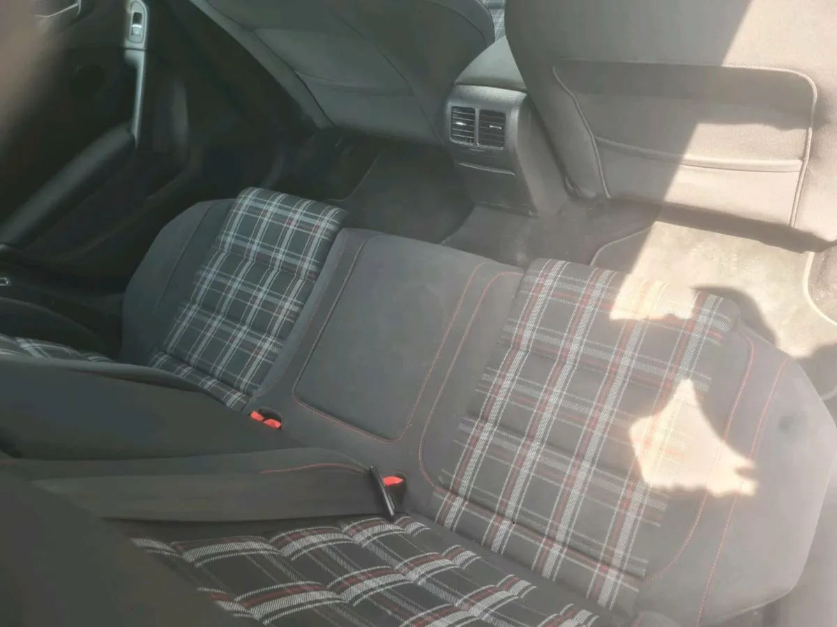 2010 mk6 Volkswagen gti - Image 4