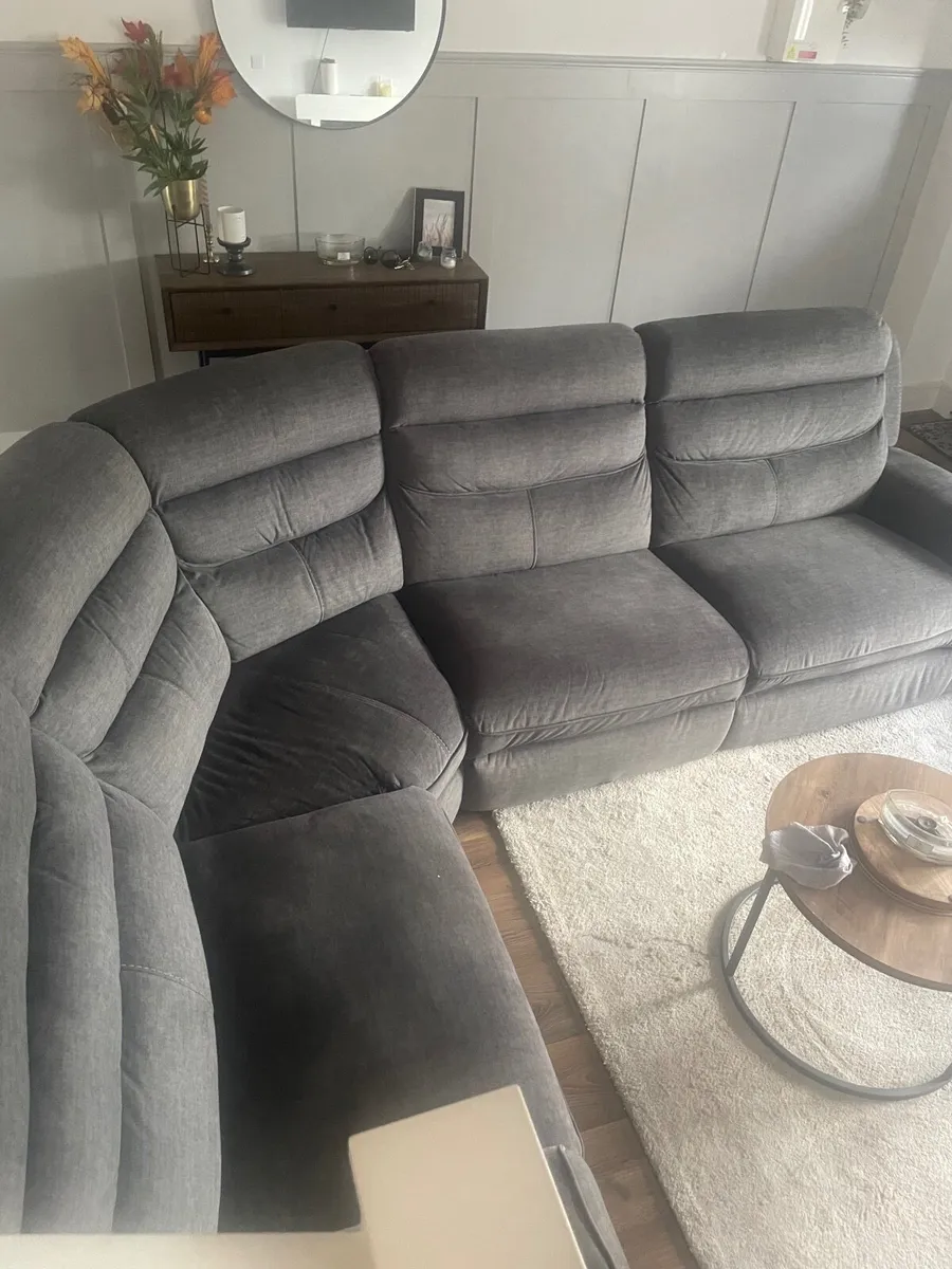 Sofa - Image 2