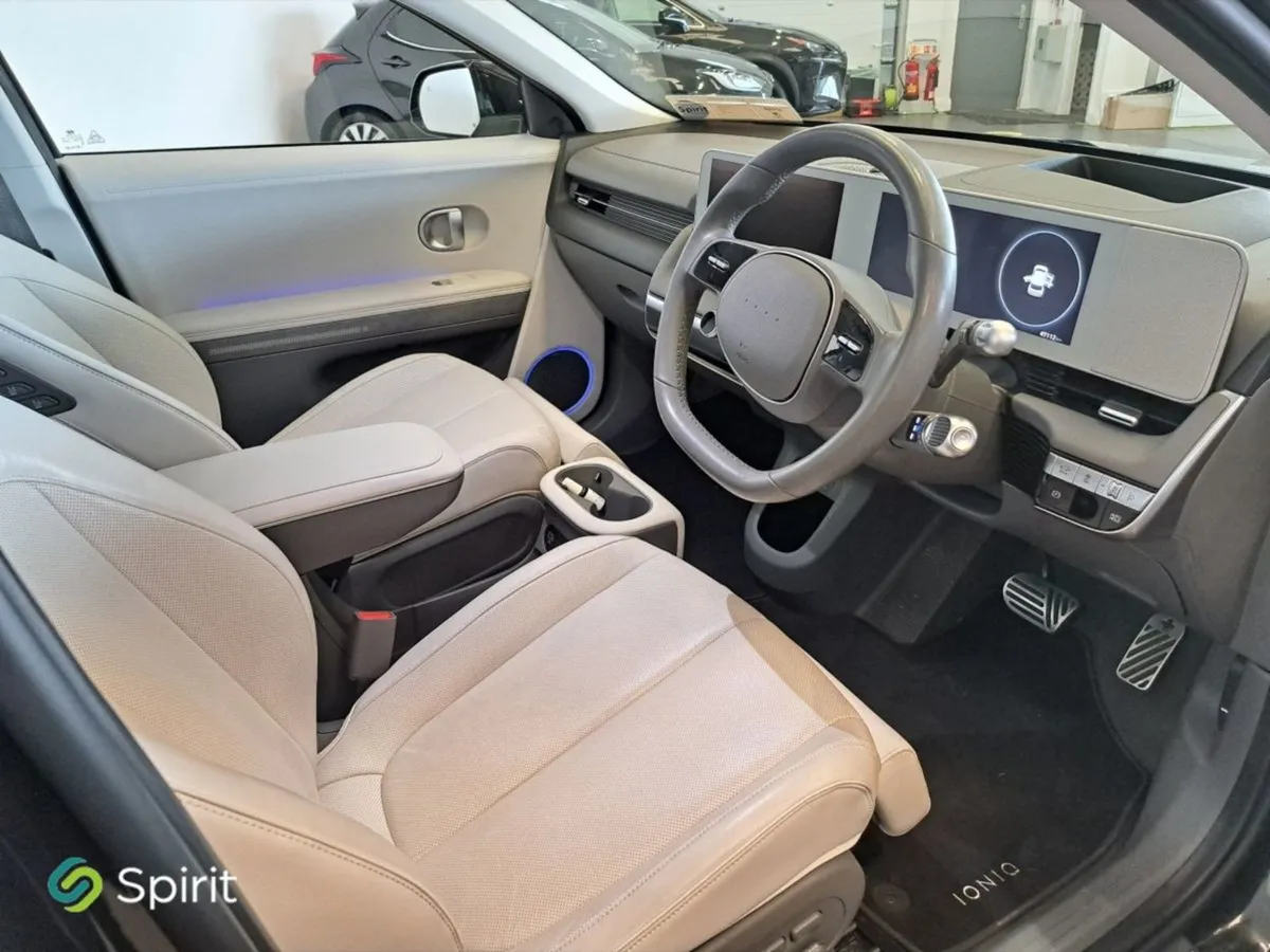 Hyundai Ioniq 5 AWD 73kw Premium Plus  rare Car c - Image 4