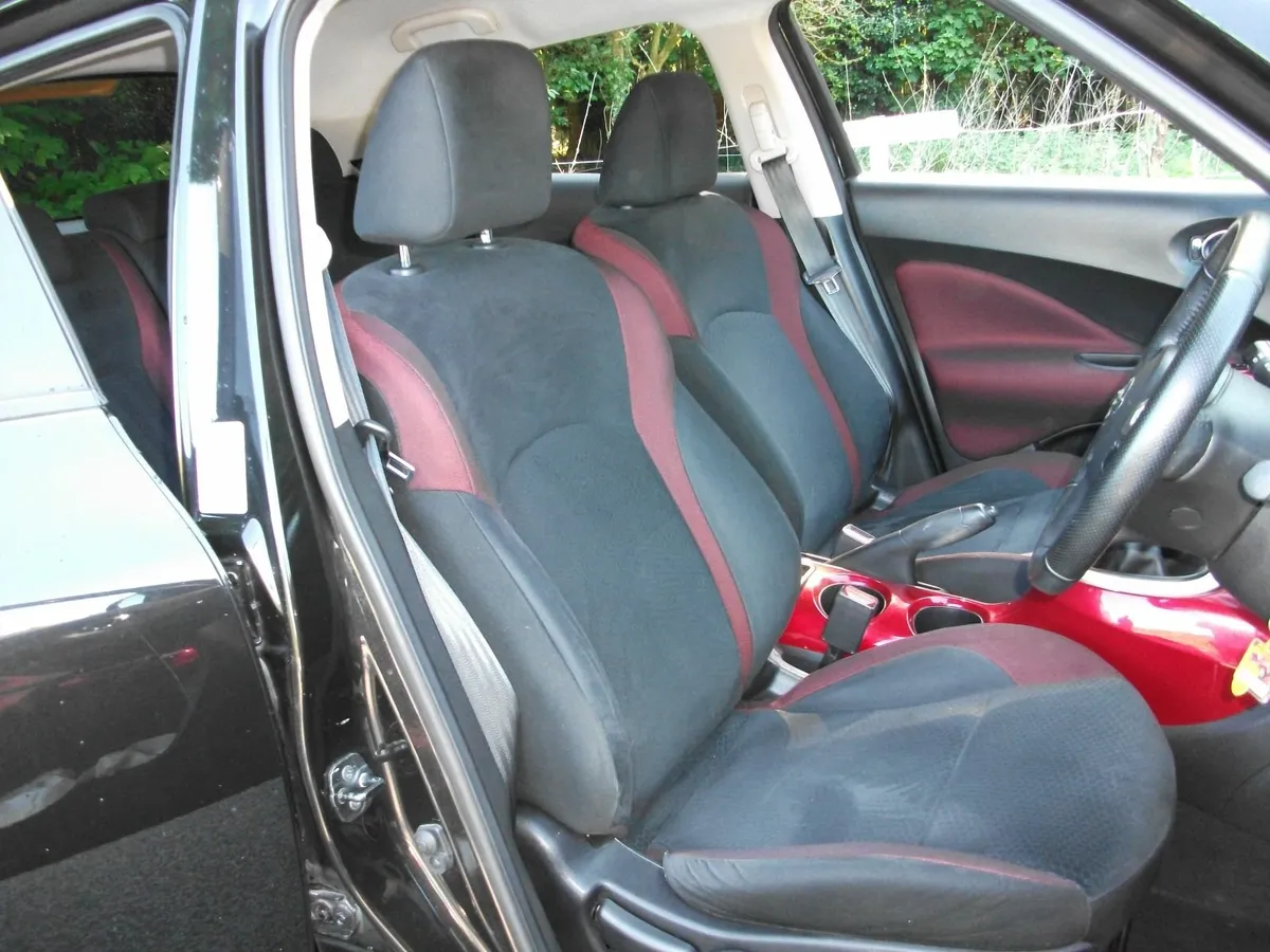 Nissan JUKE SPORT 1.6 PETROL  2013 - Image 4