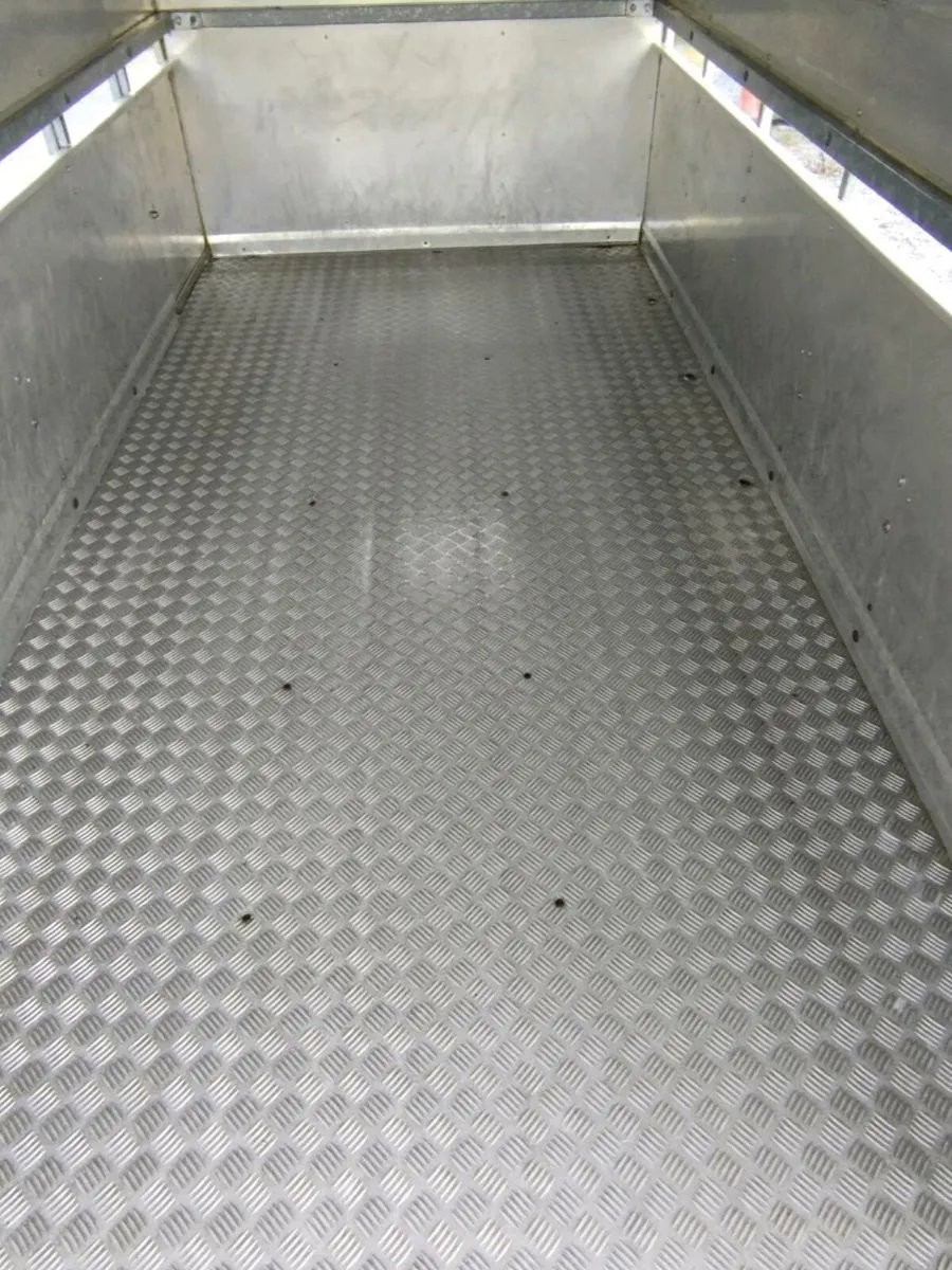 Cattle trailer - Image 2