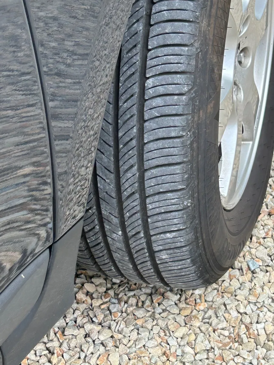 Volvo XC60 2011 - Image 3