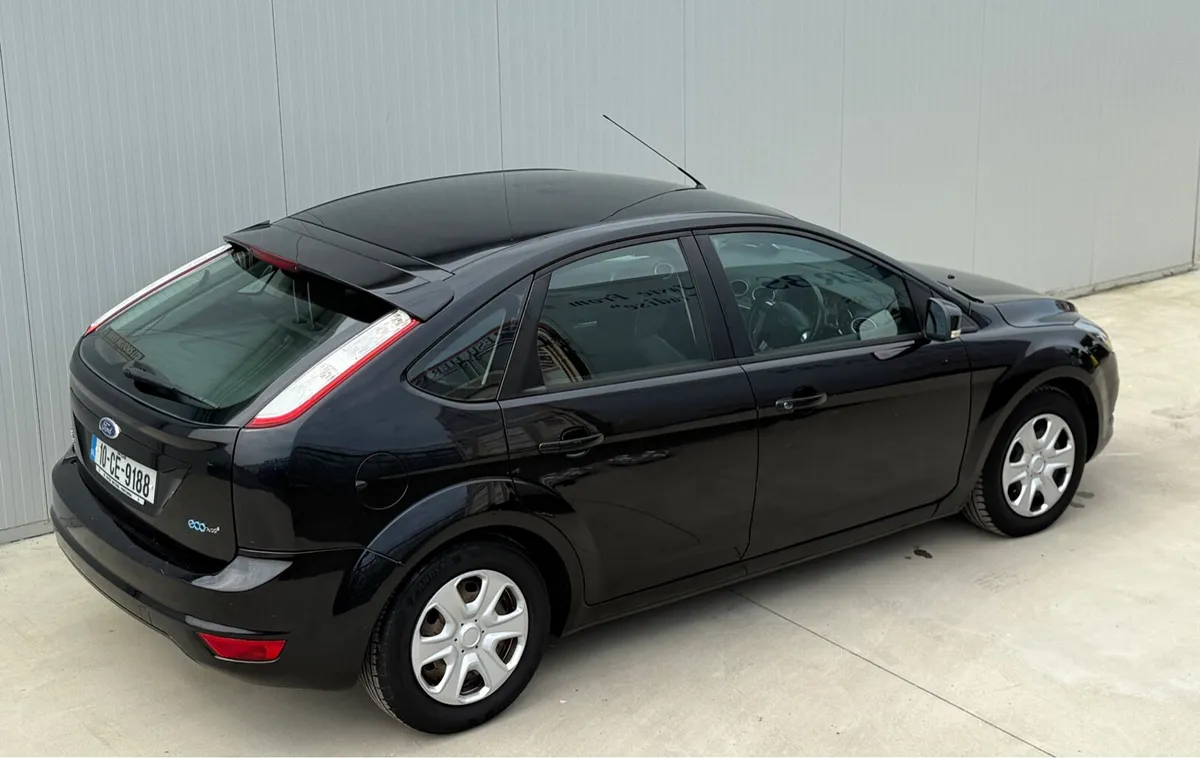 2010 Ford Focus Econetic - Image 3