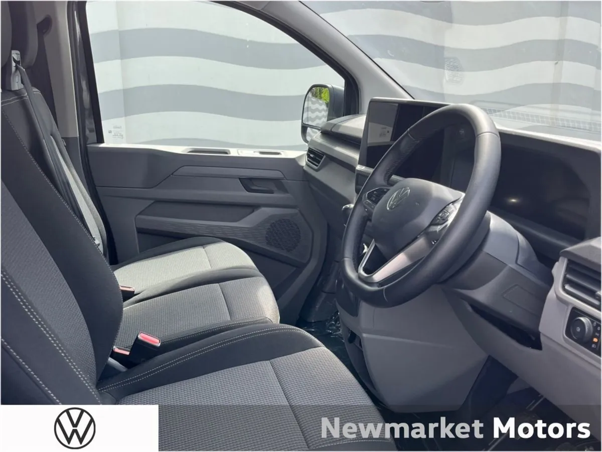 Volkswagen Transporter Long Wheel Base 6 Speed 2. - Image 2