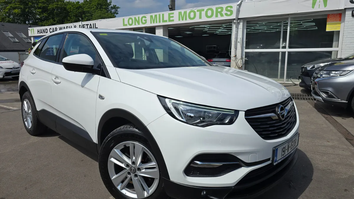 Opel Grandland X 2019 AA APPROVED - Image 2