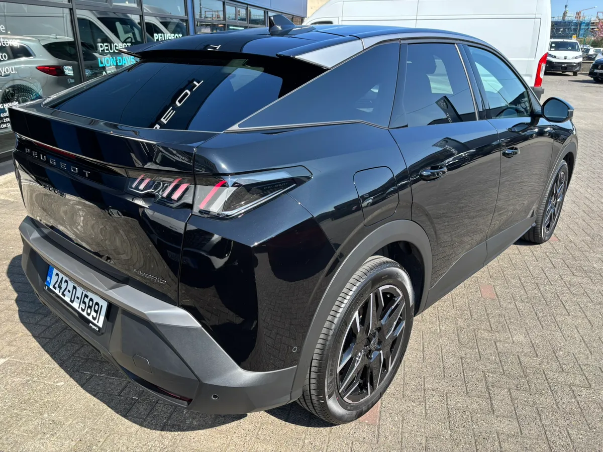 2024 Peugeot 3008 Allure Hybrid - Image 4