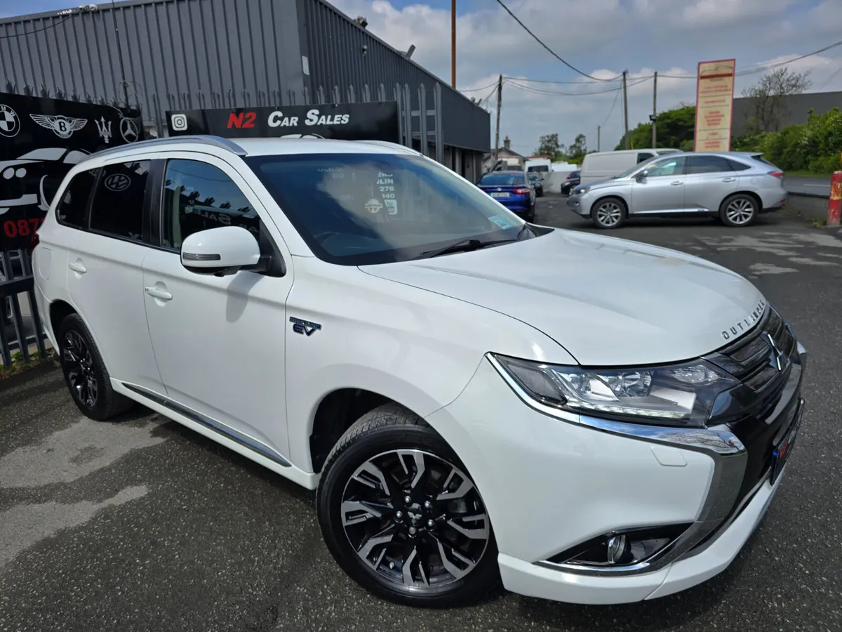 182 Mitsubishi Outlander Plug in Hybrid, LOW MILES - Image 2