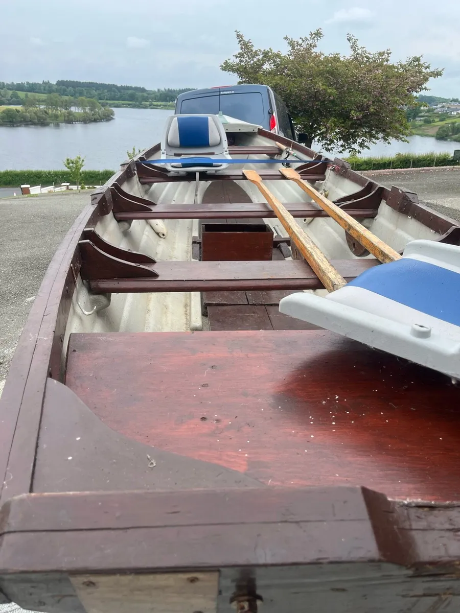 19ft Burke Boat, Engine, Trailer & Accessories - Image 3