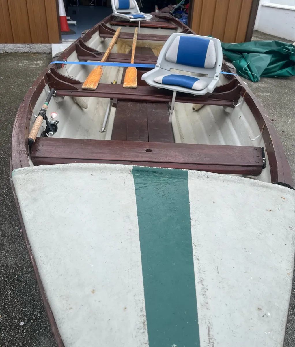 19ft Burke Boat, Engine, Trailer & Accessories - Image 4