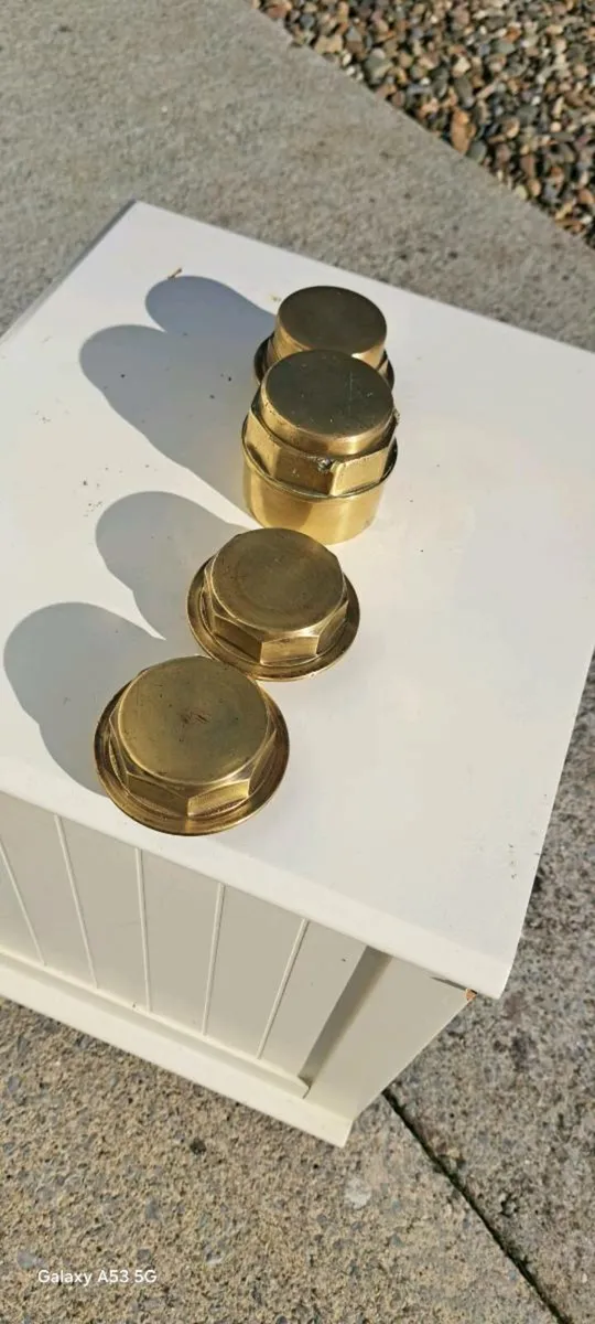 4 old brass  horse  cart  covers  €20 each - Image 2
