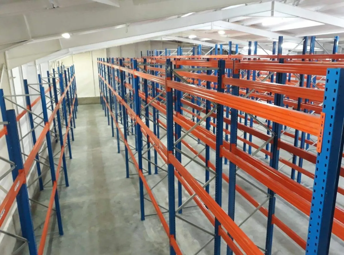 Large variety pallet rackingin stock - Image 1