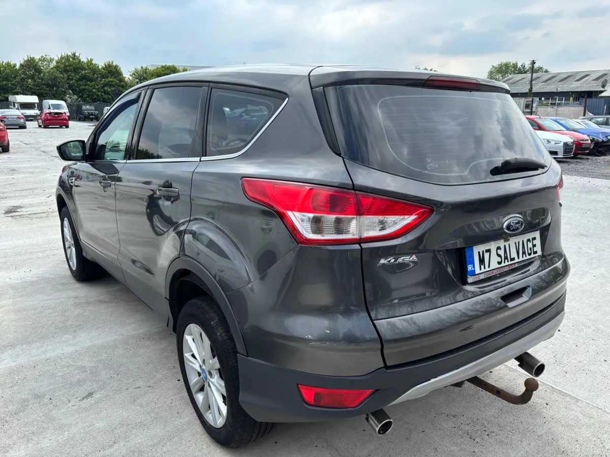15 Kuga Tdci Titanium AWD 230k miles Drive home - Image 4