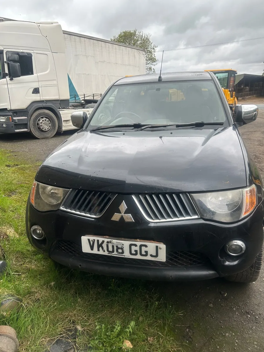 Mitsubishi L200 - Image 2