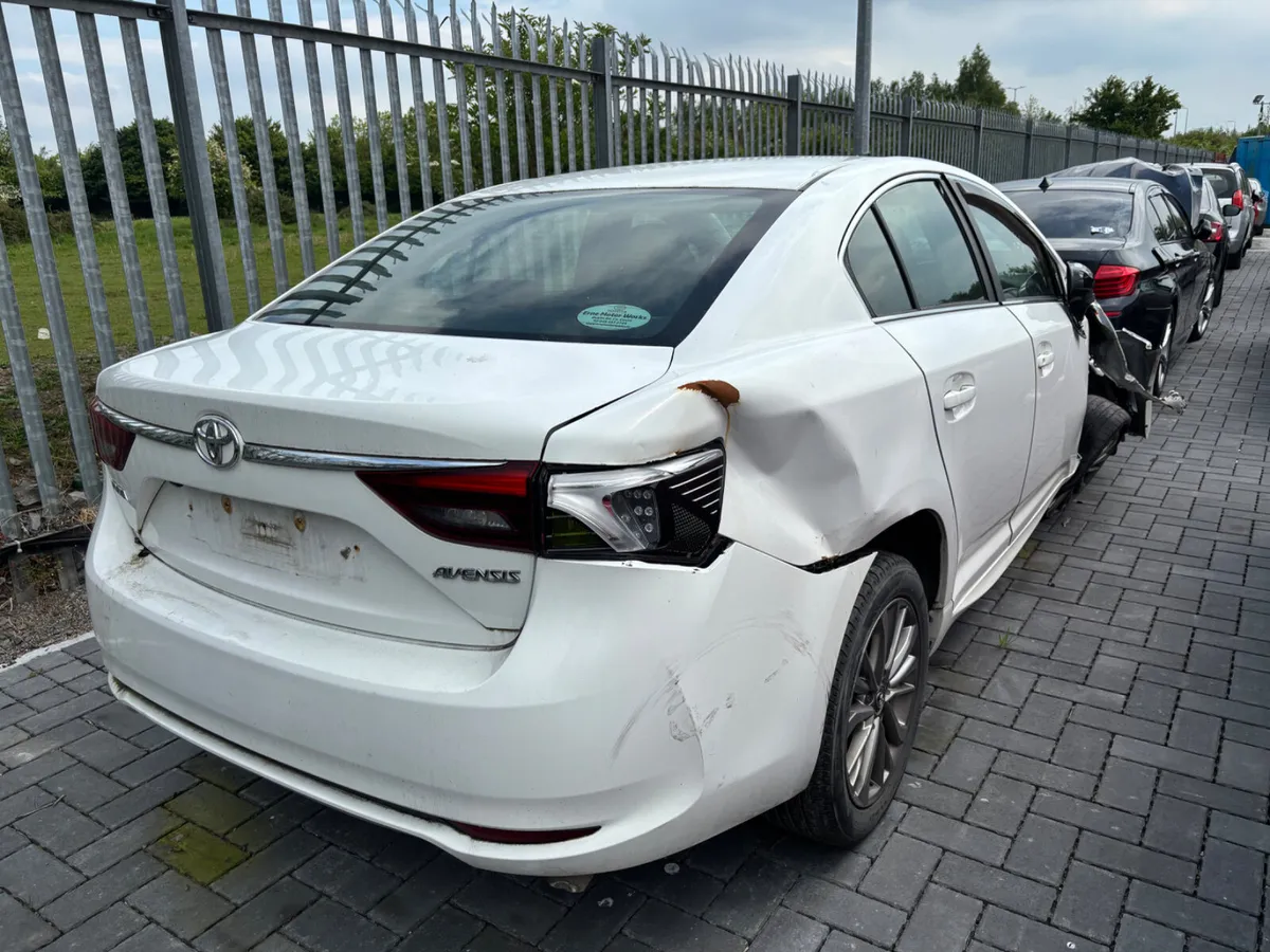 16 Avensis 1.6 D4D Starting 150km - Image 3