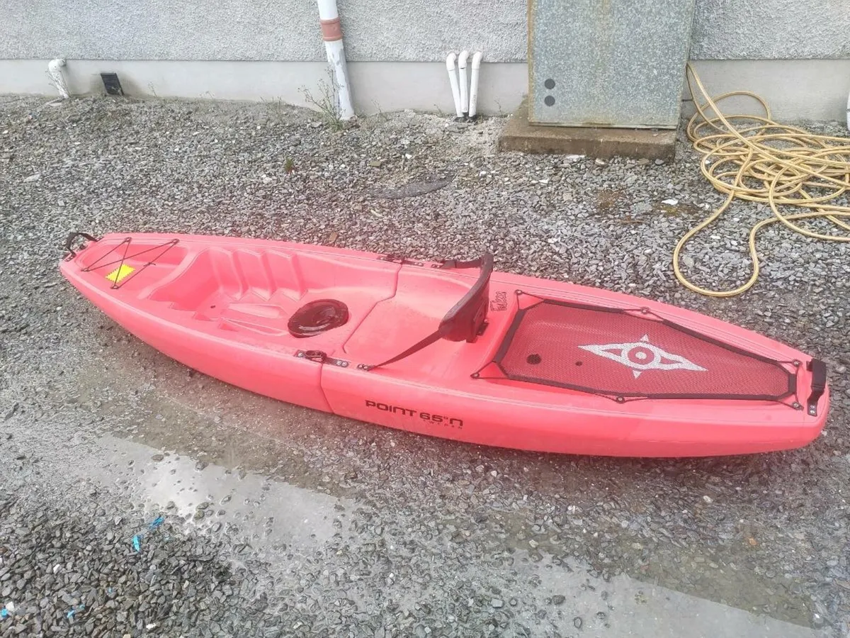 Falcon kayak.. - Image 1