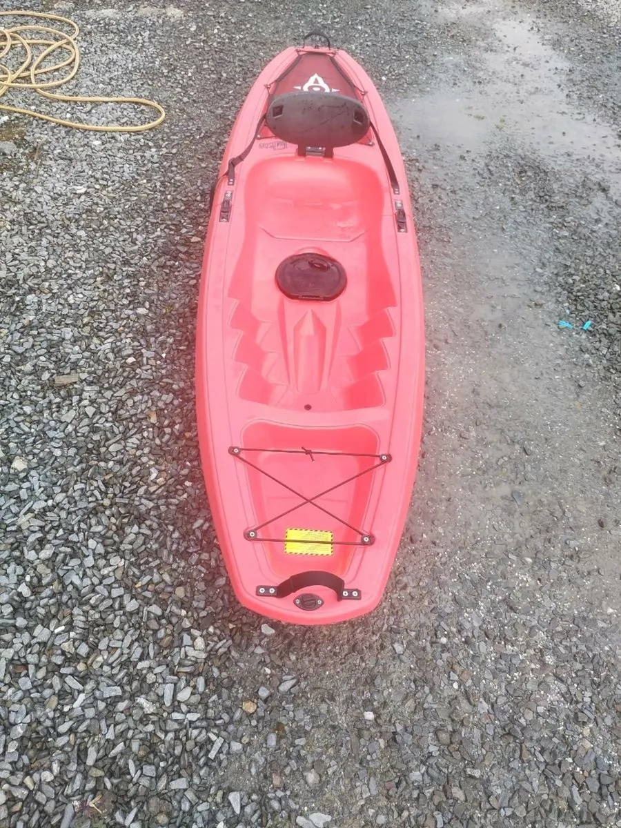 Falcon kayak.. - Image 2