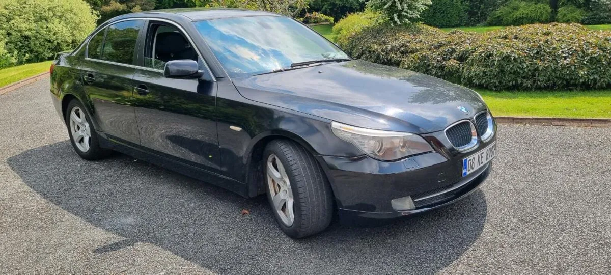 BMW 5 Series 520D - Image 3