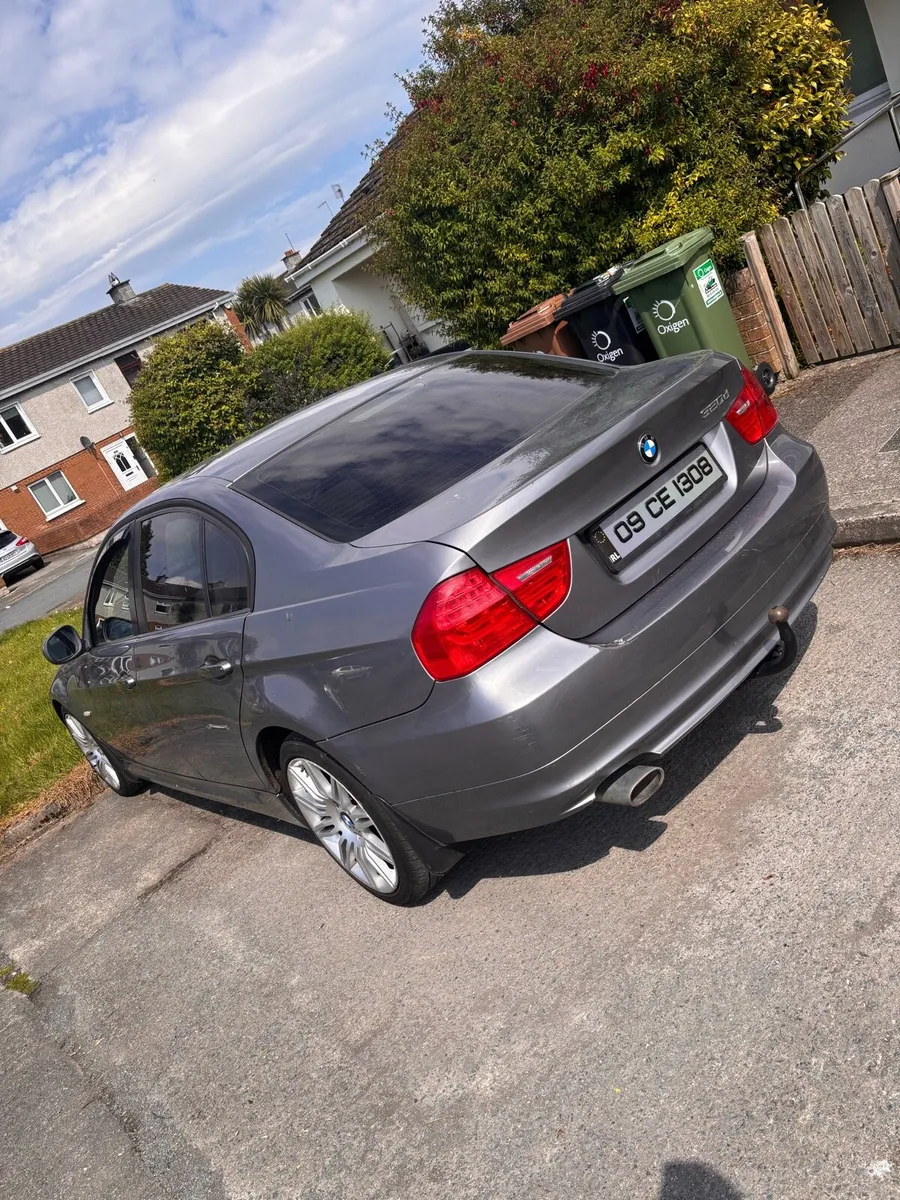 BMW e90 320d - Image 2