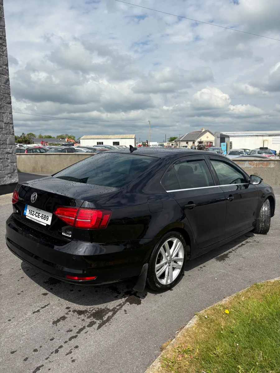 Volkswagen Jetta 2016 - Image 4