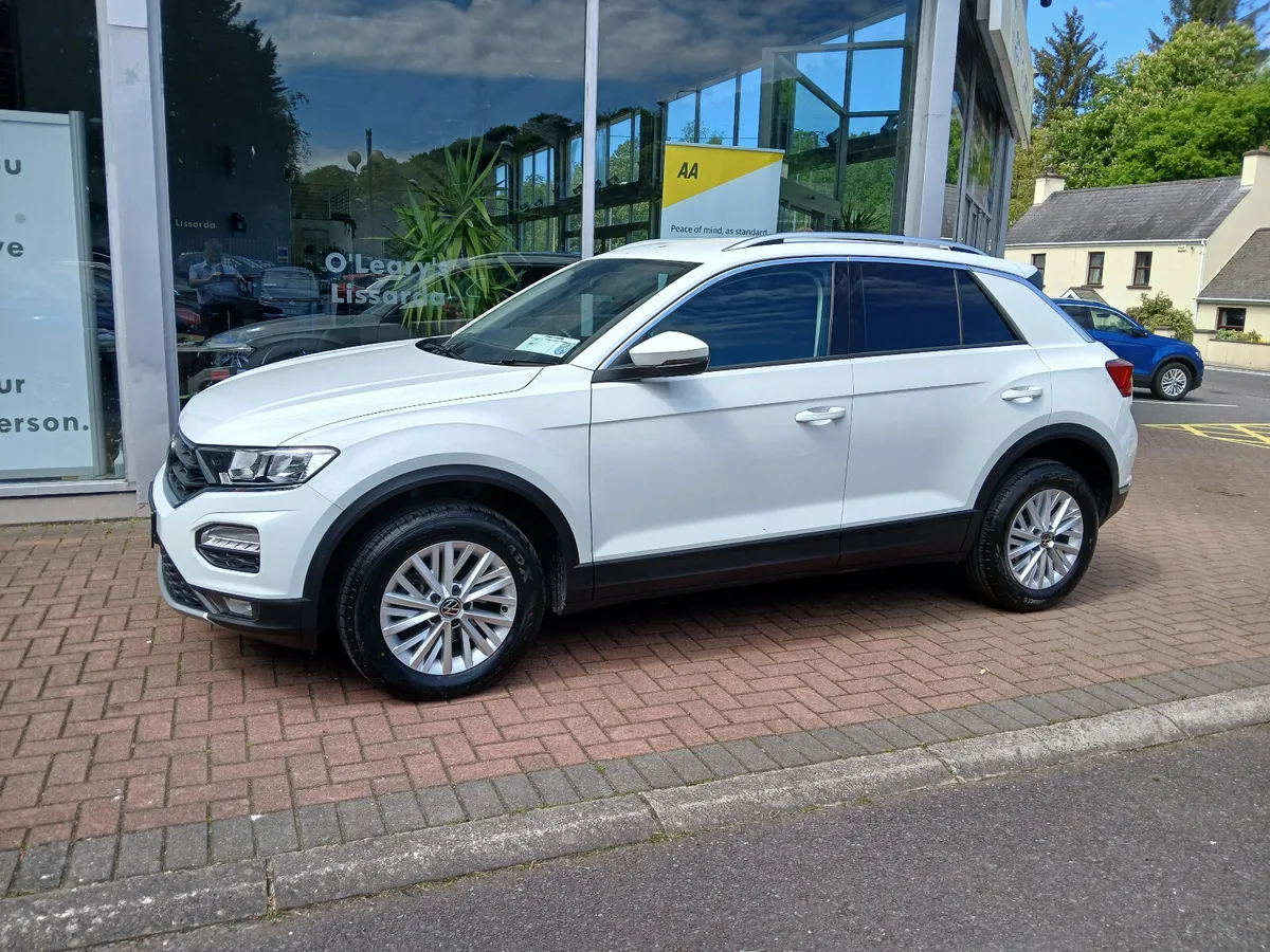 2021  T-Roc 2.0 TDi Commercial  Design . - Image 4