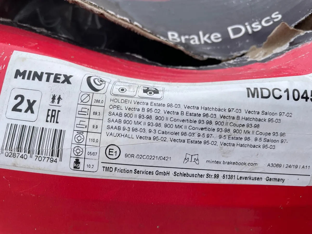 Rear Brake Discs Opel Vectra, Saab9-5, 9-3, 900 - Image 2