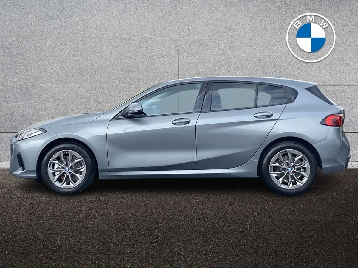BMW 1 Series 120 Sport - Image 3