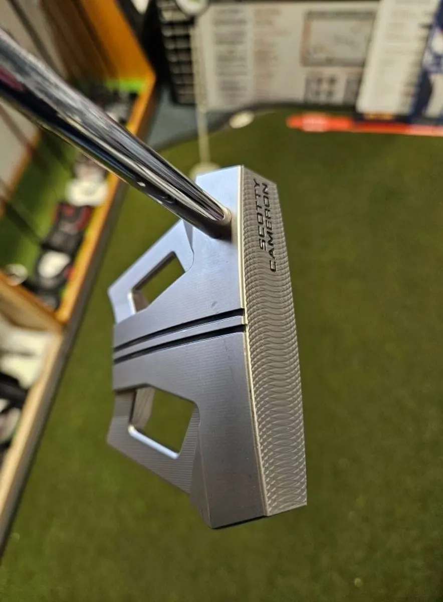 Scotty Cameron Phantom 9 Putter - Image 4