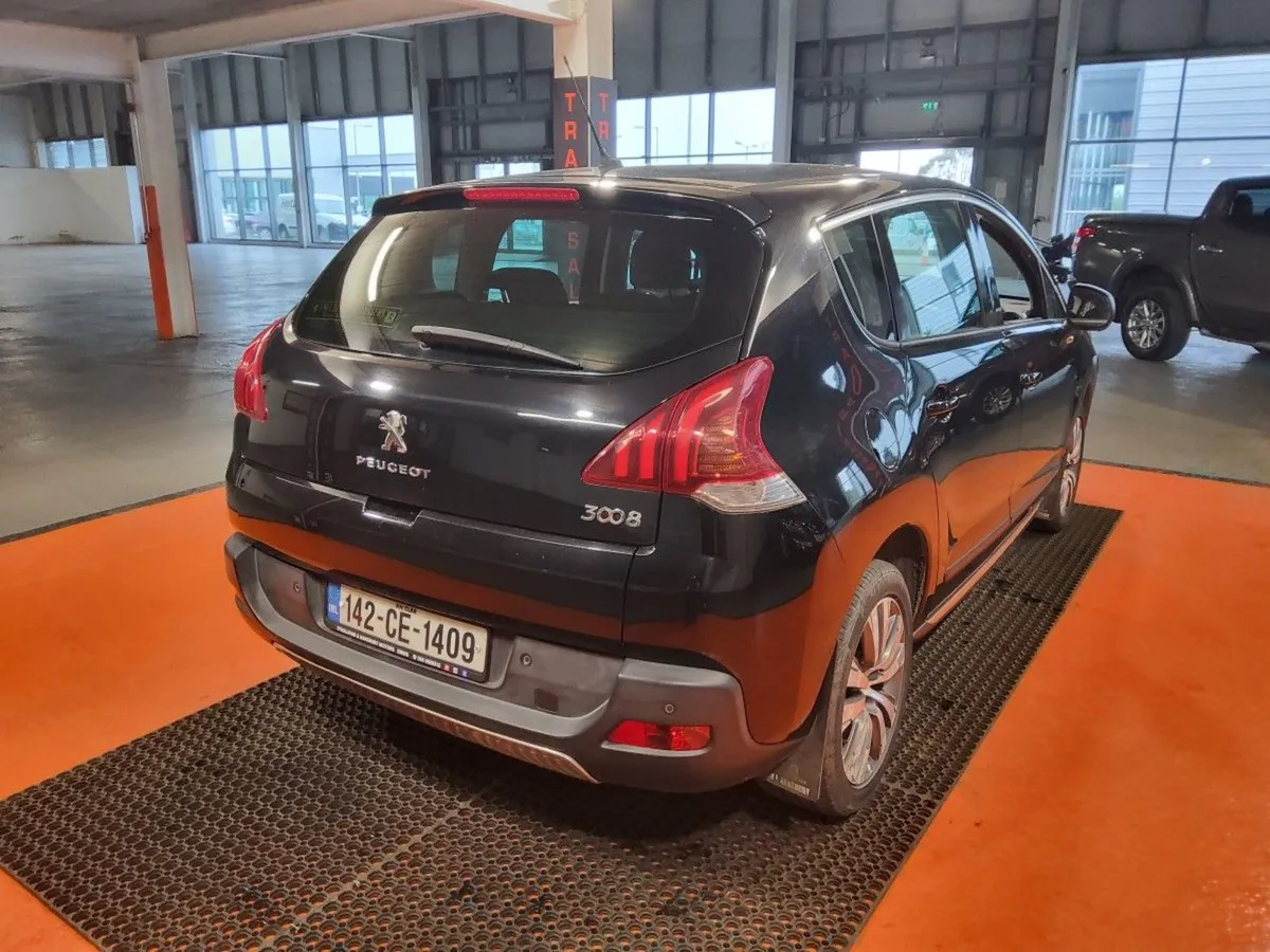 Peugeot 3008 1.6 Hdi 115 bhp Active - Image 3