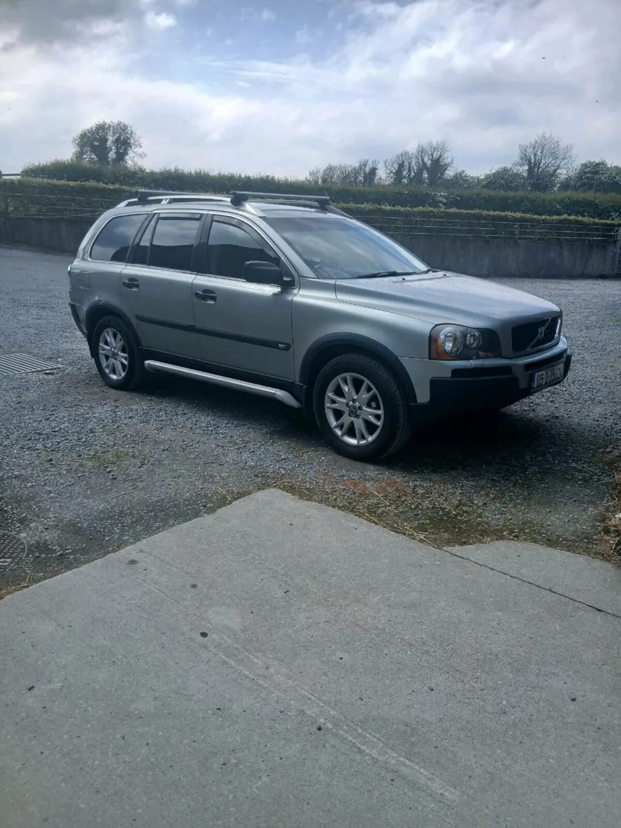 Volvo XC90 5 seat commercial - Image 1