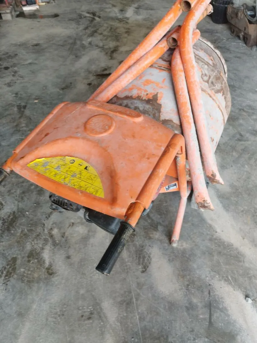 Cement mixer - Image 2