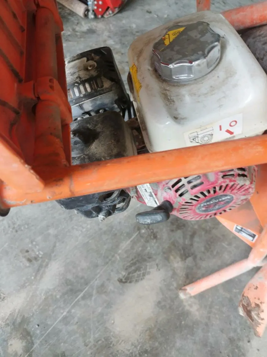 Cement mixer - Image 3