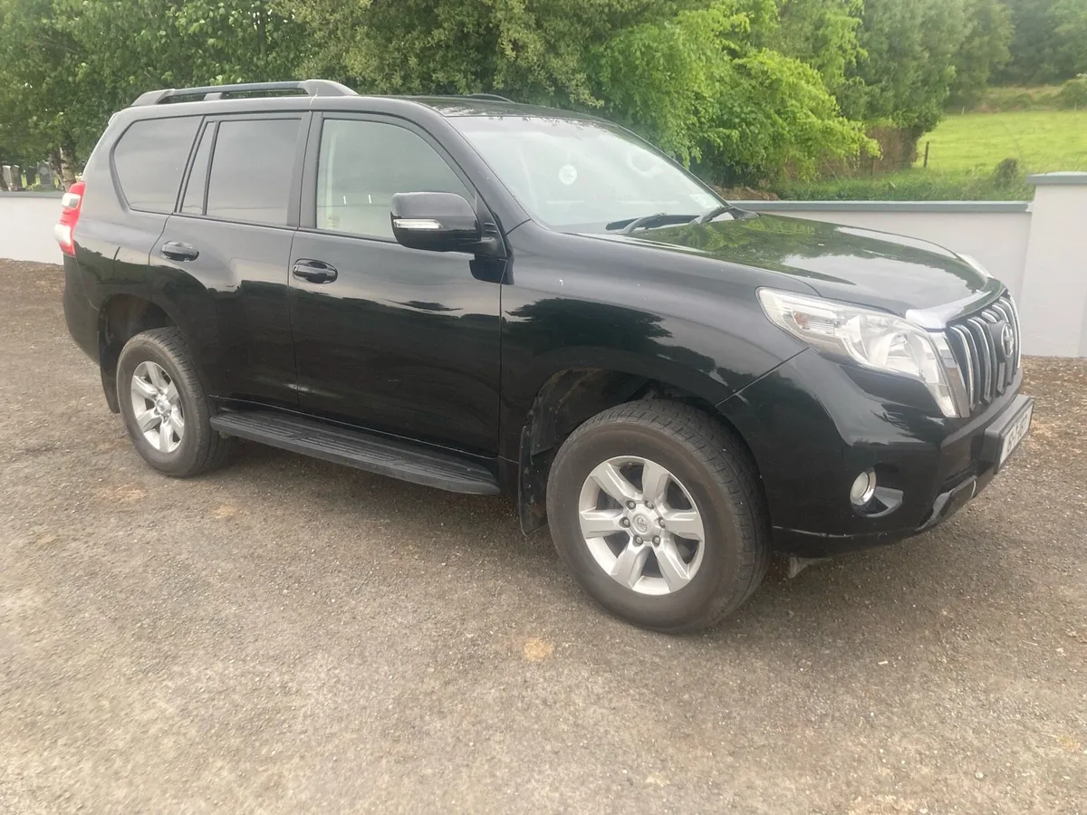 2016 Toyota landcruiser cvrt 11/25 - Image 1