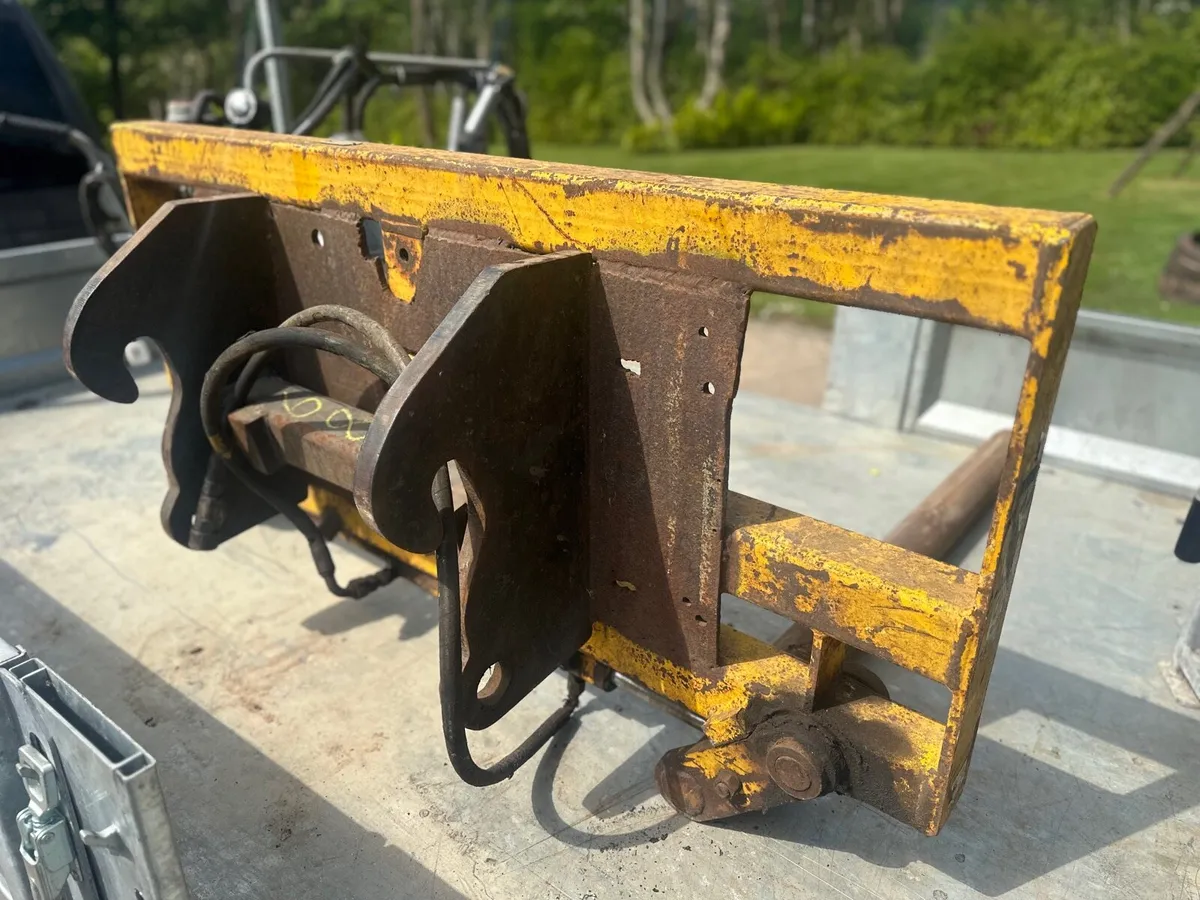 Bale stacker - Image 4