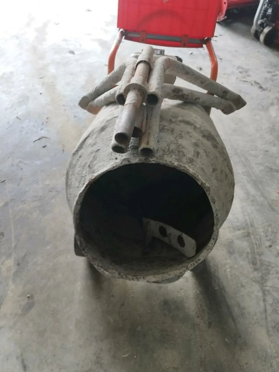 Cement mixer - Image 2