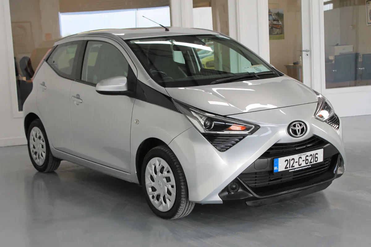 Toyota Aygo 2021, X-Play, Finance arranged - Image 4