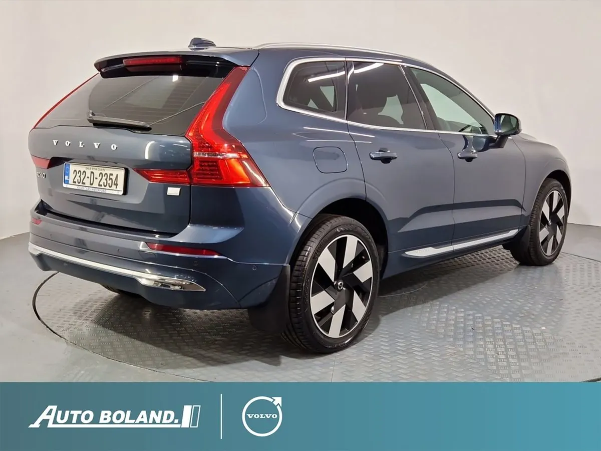 Volvo XC60 T6 Phev Plus (bright Theme) - Image 4
