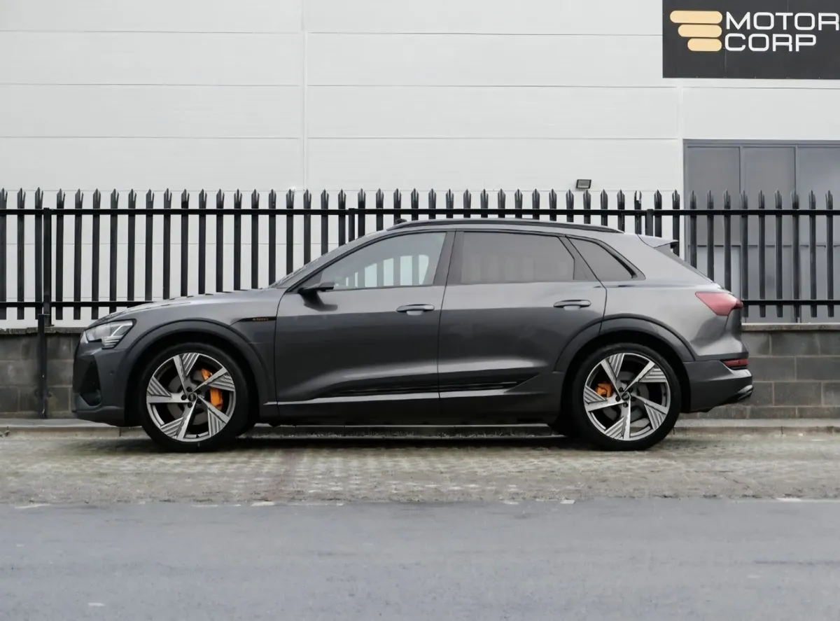 2022 Audi e-tron 55 Vorsprung Sline edition 408bhp - Image 4