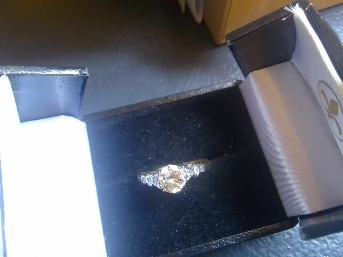 VICTORIAN 18ct GOLD & PLATINUM DIAMOND 1ct RING - Image 2