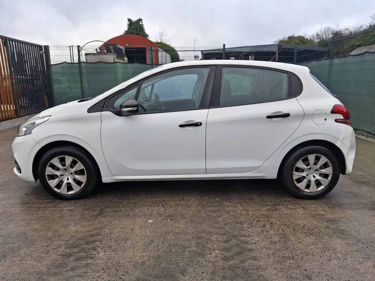 2016 Peugeot 208 1.0L Petrol Drive home - Image 4