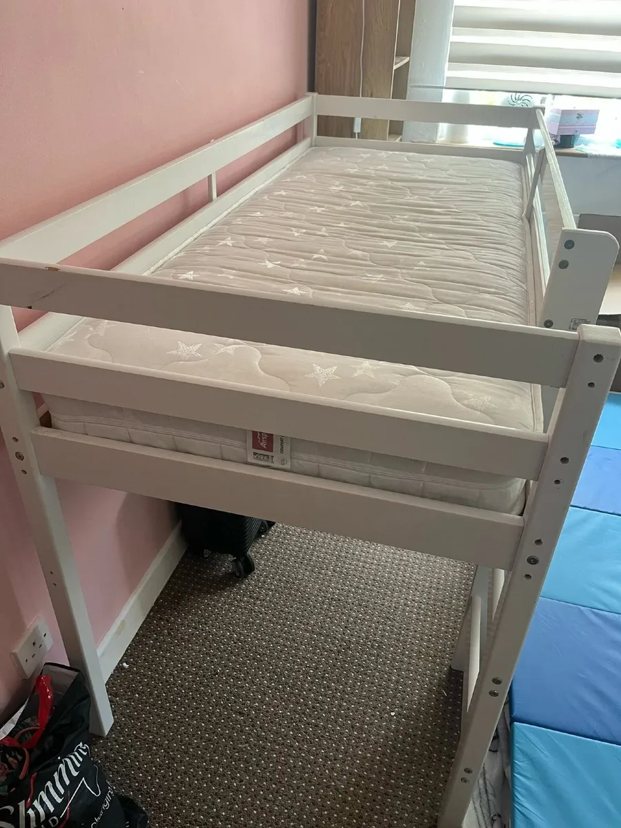 Bunk bed+mattress great condition - Image 1