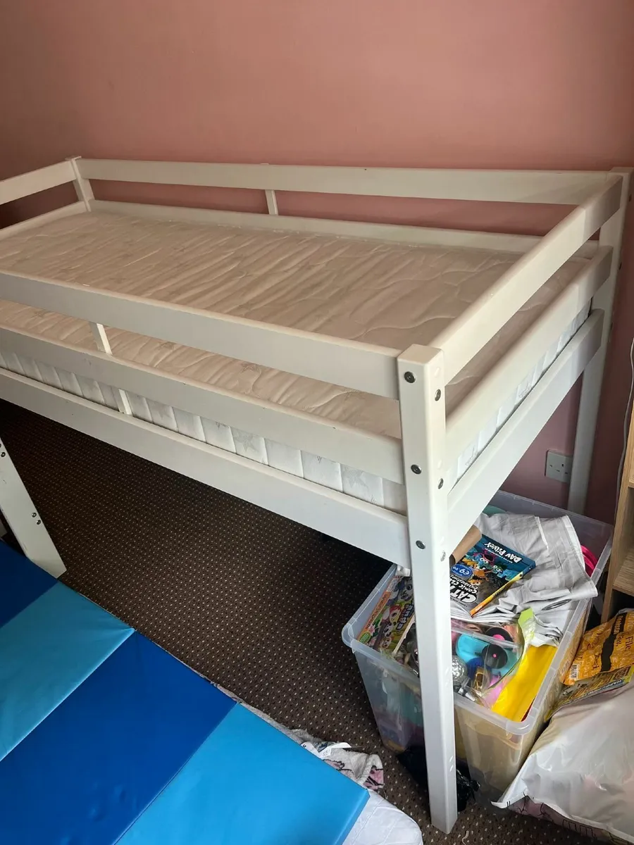 Bunk bed+mattress great condition - Image 4
